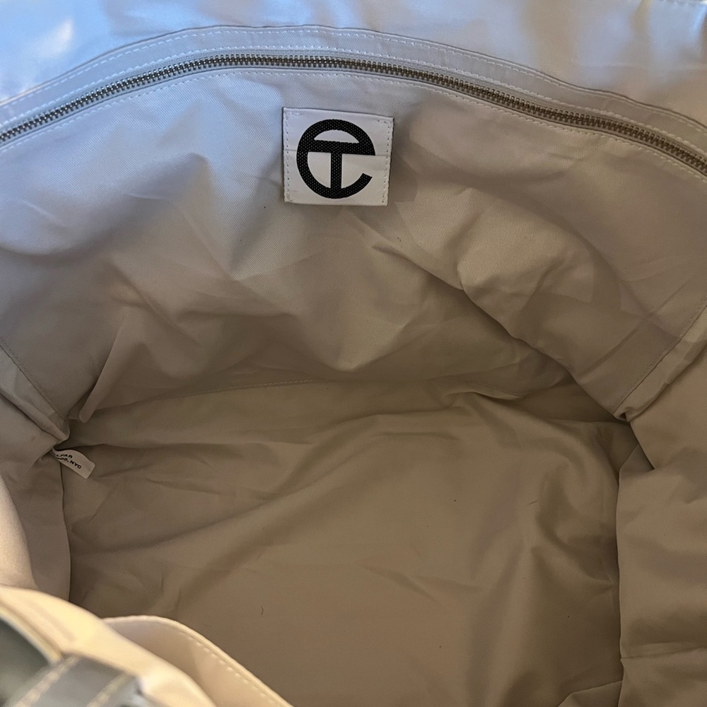 Telfar Silver Large Shopping Bag - Picture 6 of 12